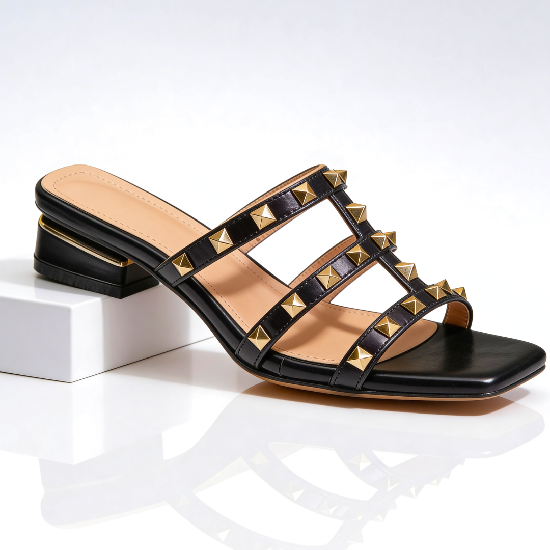 Odette | Sandály s cvočky