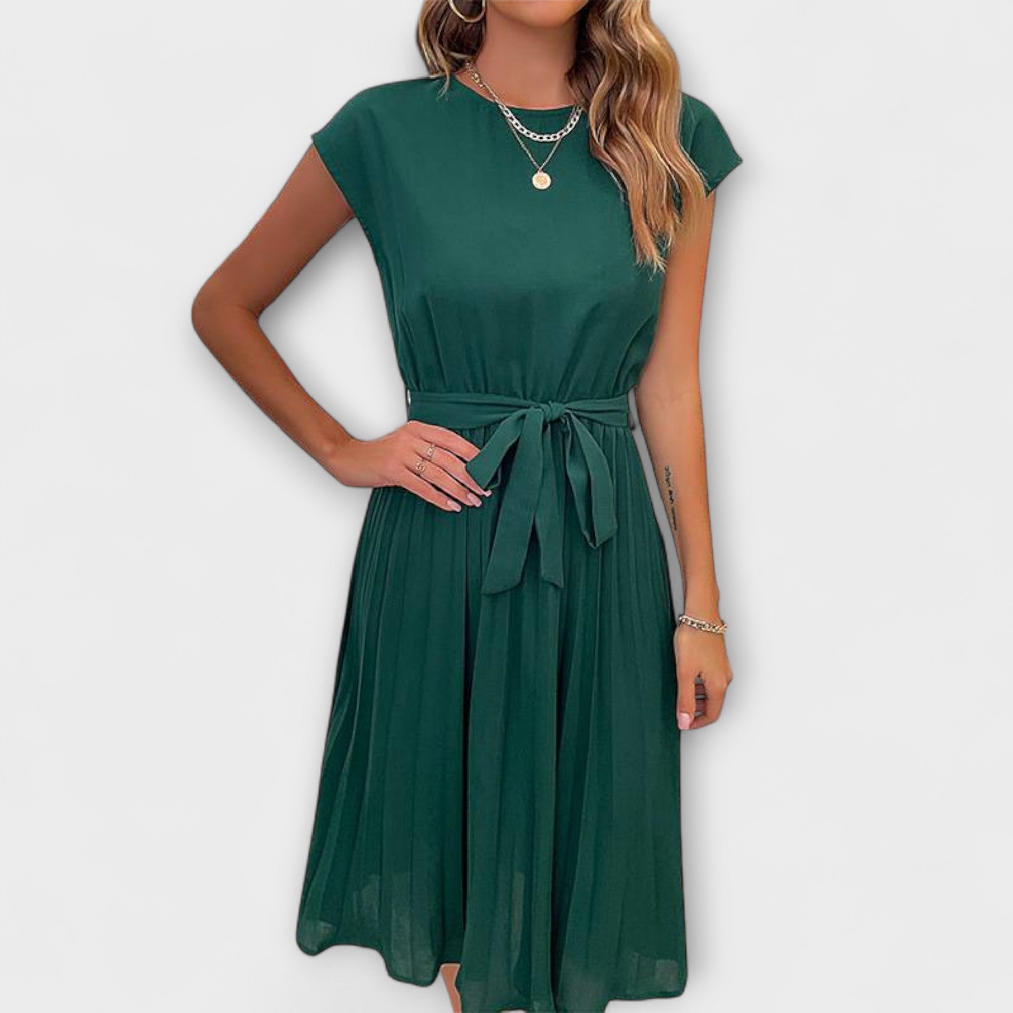 Elegantní Midi Šaty