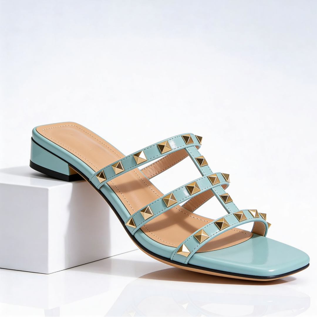 Odette | Sandály s cvočky