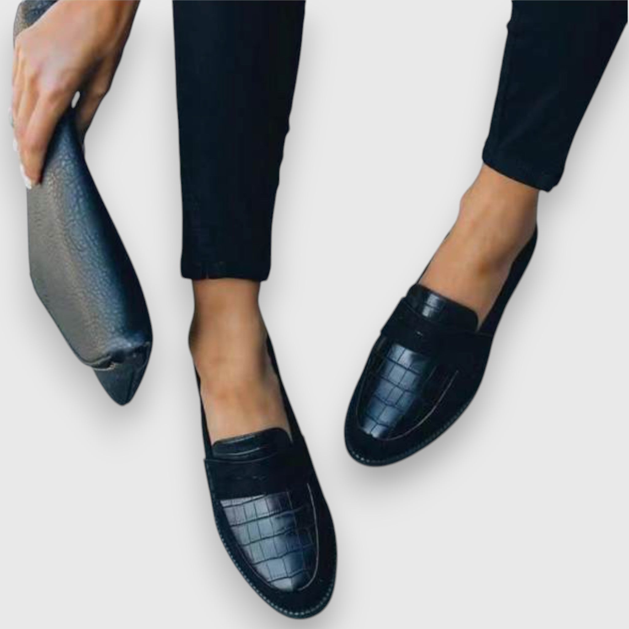 Sara – Elegantní prošívané mokasíny